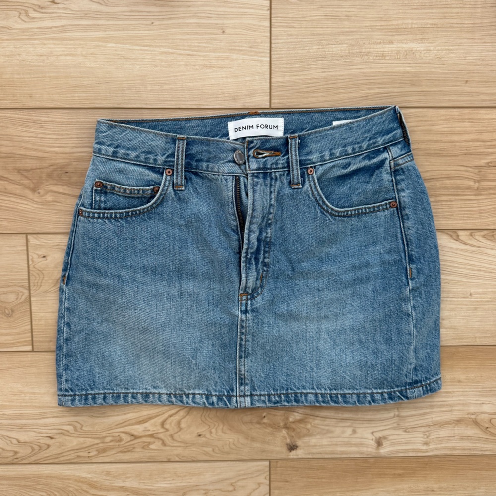Aritzia Denim Forum 90’s Skirt